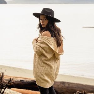 Jackson Rowe Pluto Cardigan BNWT